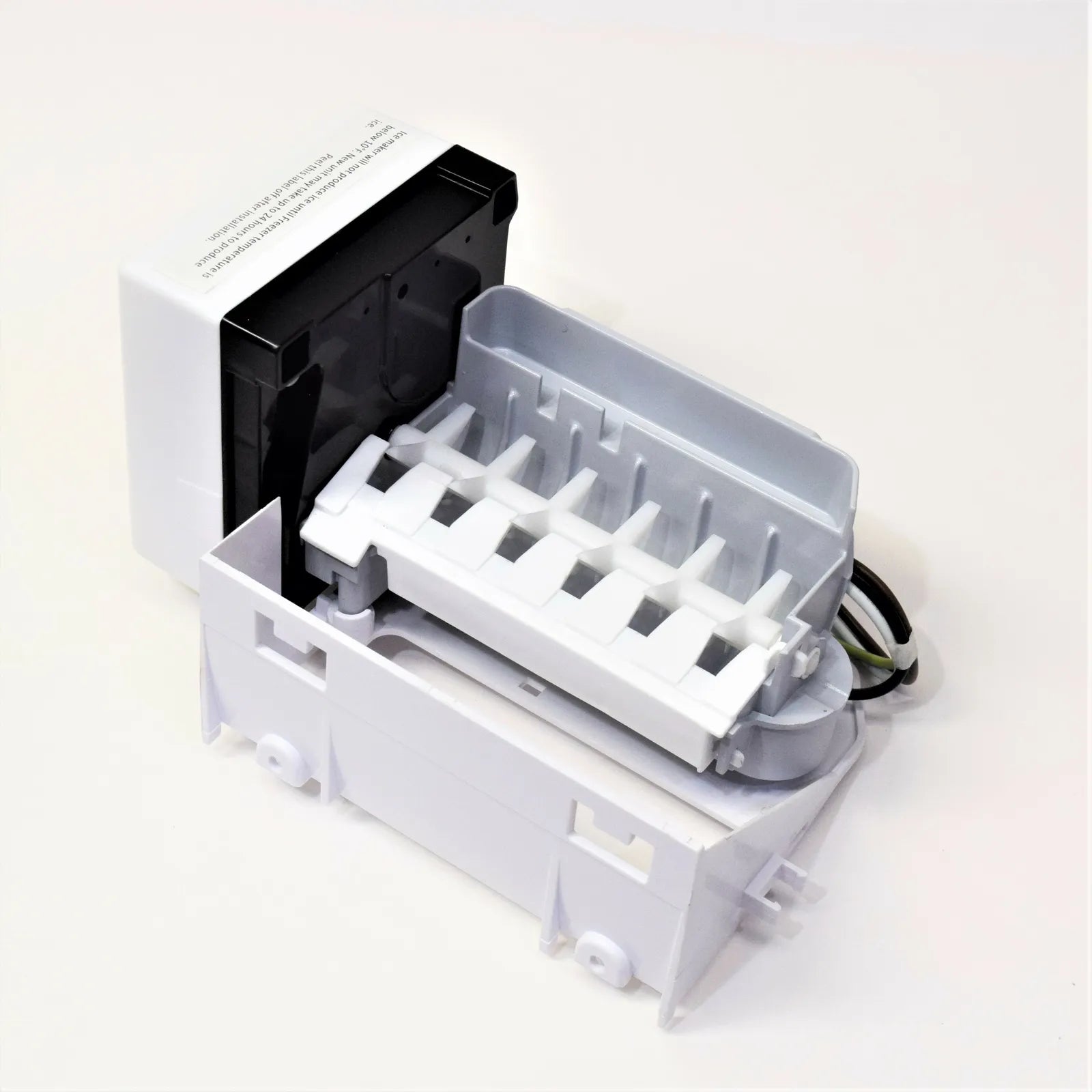 Whirlpool WSF26C3EXF0 Refrigerator Ice Maker